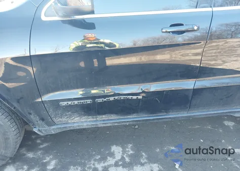 2021 Jeep Grand Cherokee Laredo E 4X4 from USA, damaged, VIN 1C4RJFAG5MC524879